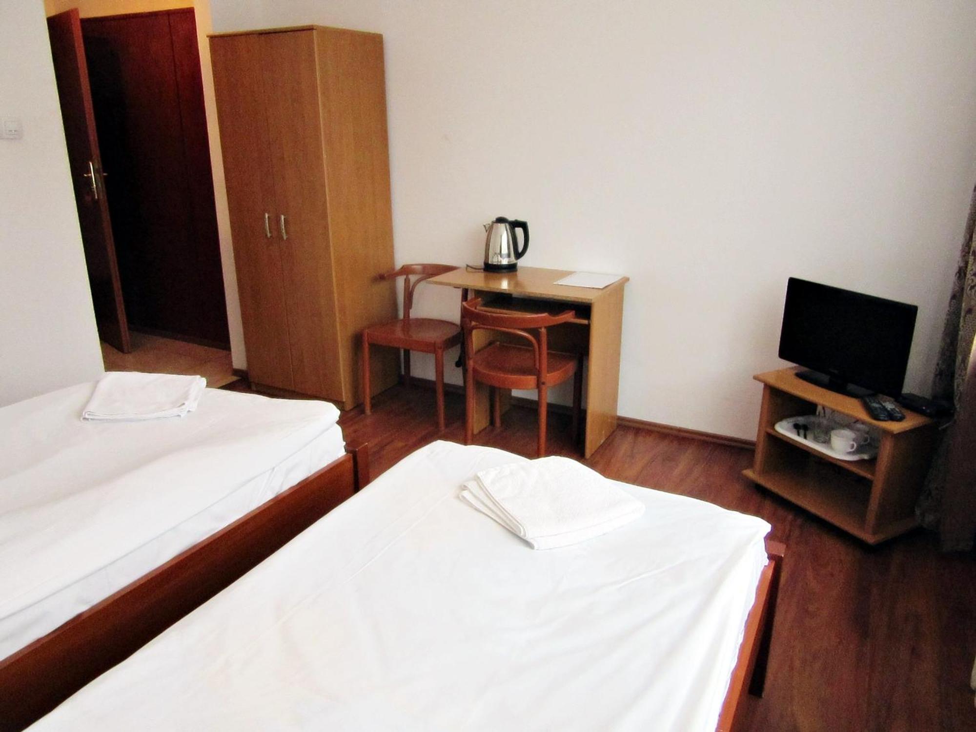 Scsk Brzezno Hostel Gdansk Luaran gambar
