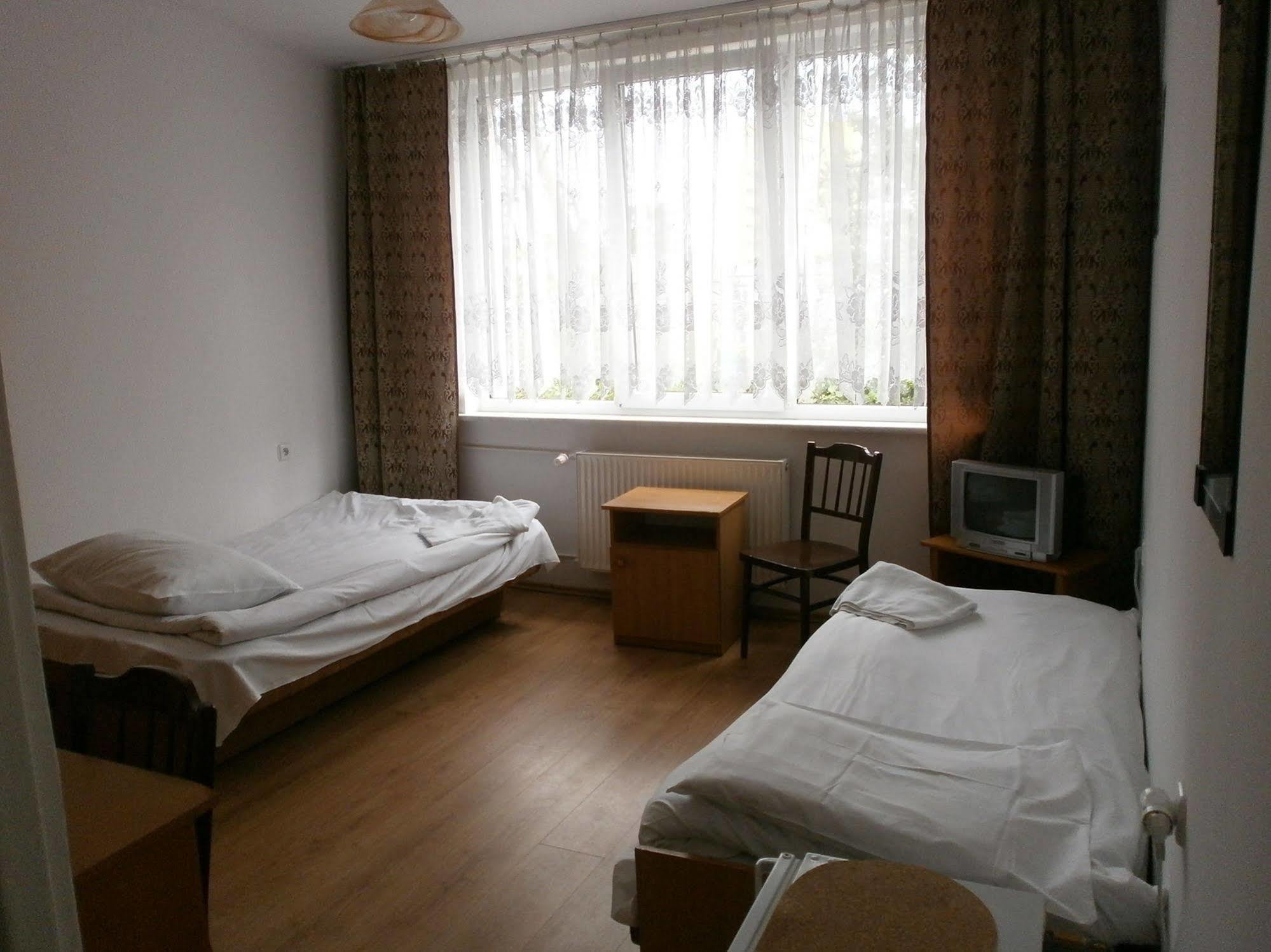 Scsk Brzezno Hostel Gdansk Luaran gambar